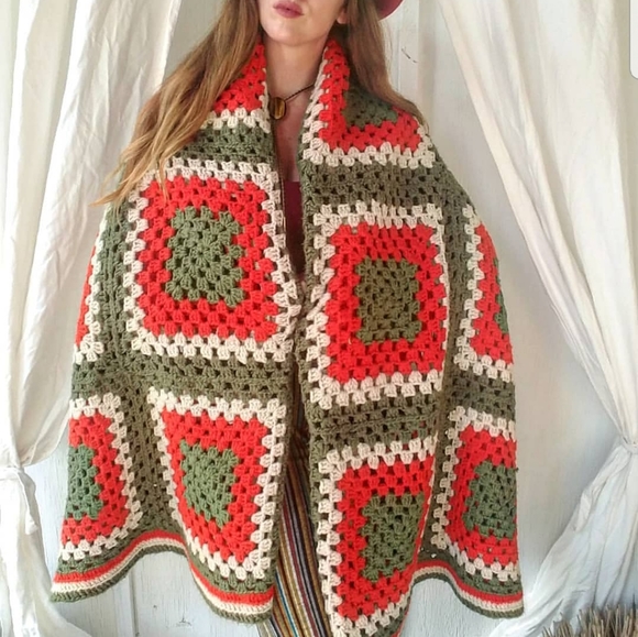 Vintage Handmade Granny Square🌵🌼 - Picture 3 of 4